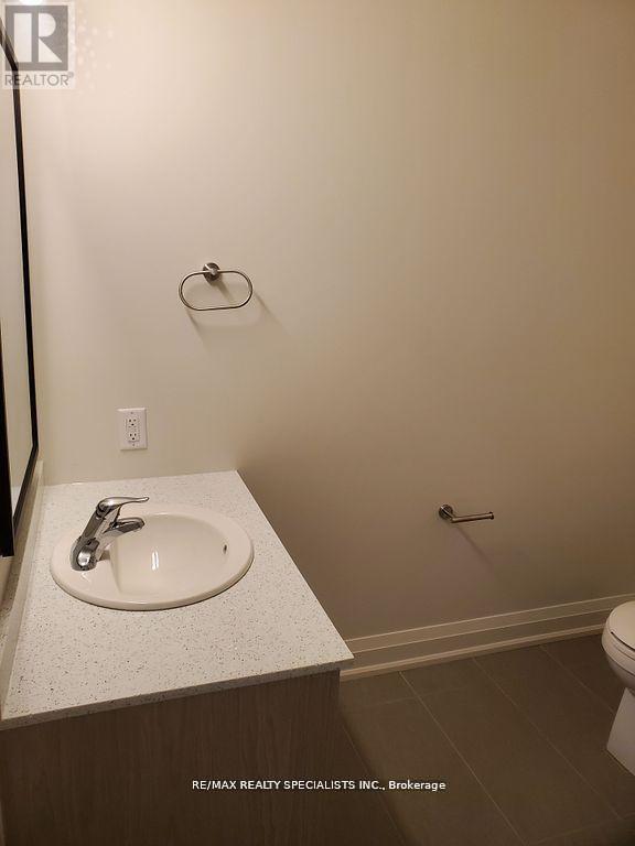206 - 307 King Street E Property Photo 5