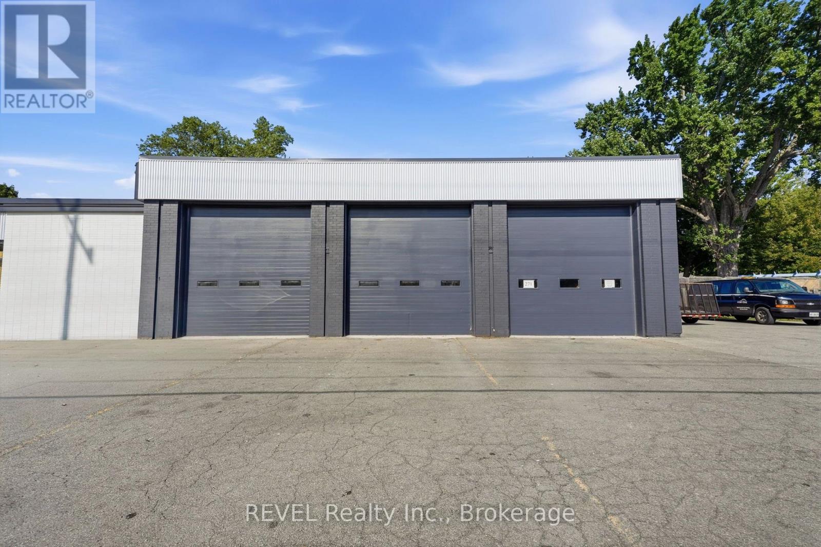 271 Ridgeway Road Property Photo 6