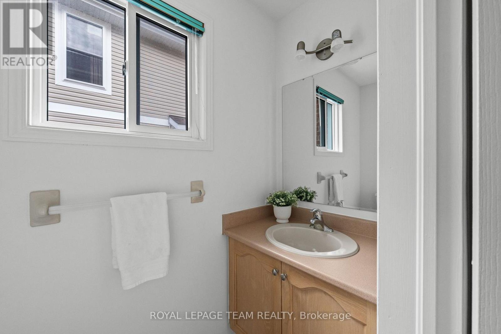77 Sherring Court Property Photo 21