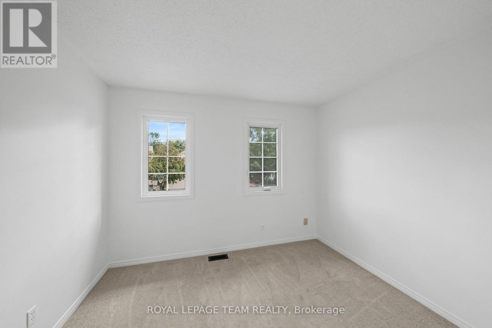 77 Sherring Court Property Photo 32