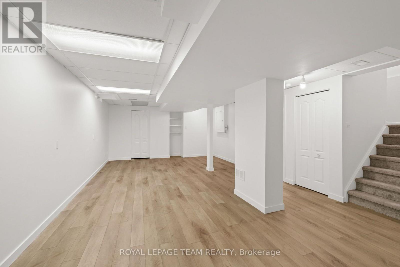 77 Sherring Court Property Photo 40