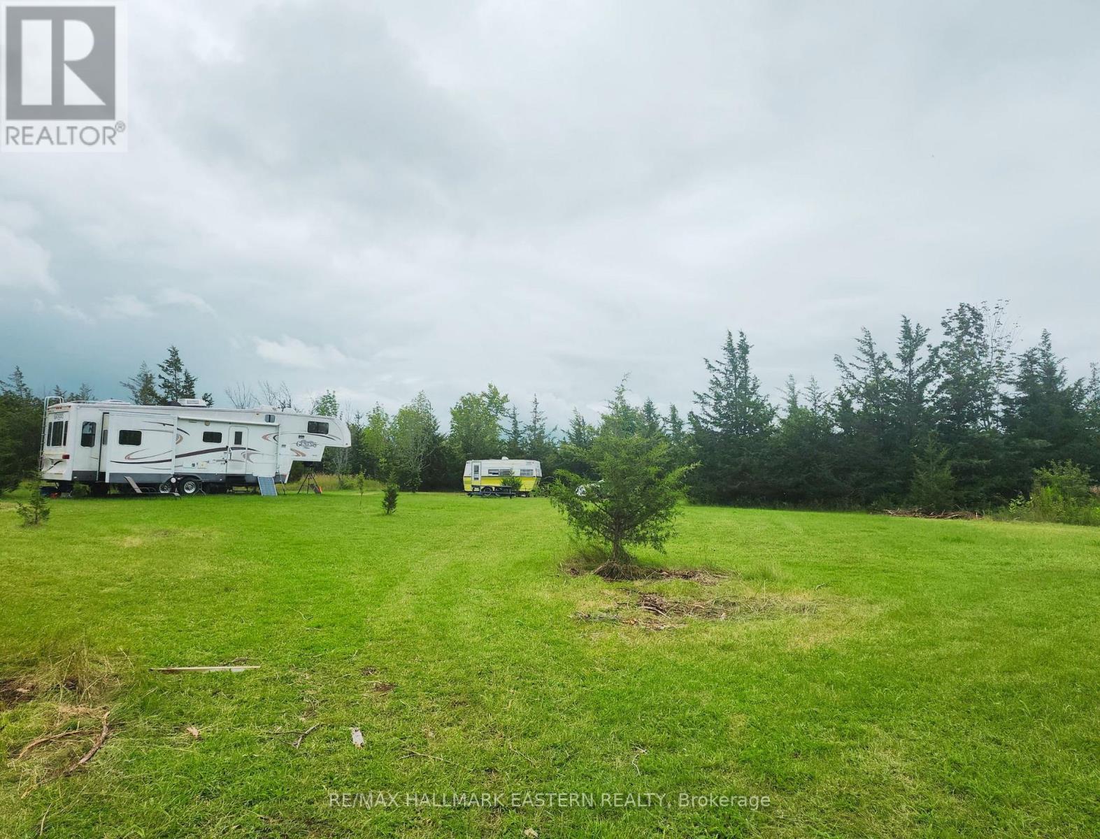 2098 13th Line E Property Photo 15