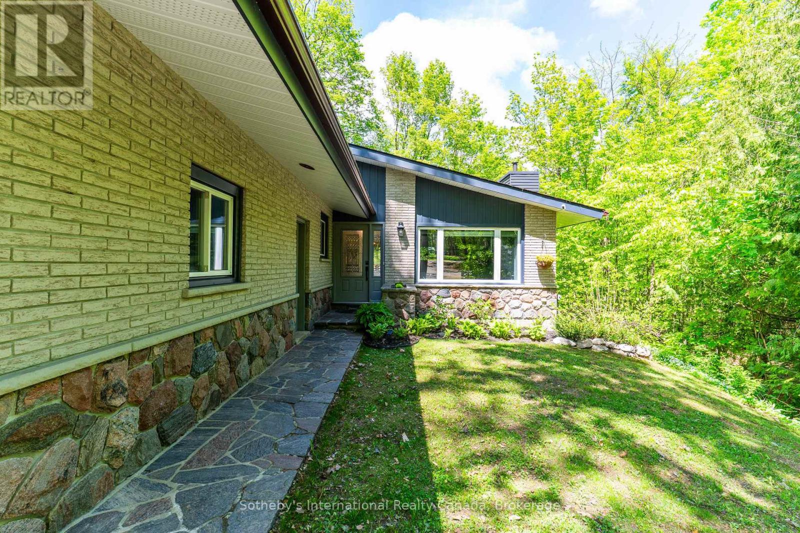 180 Clairmont Road Property Photo 7