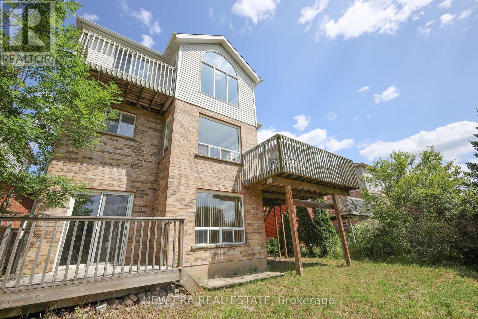 704 Brandenburg Boulevard Property Photo 24