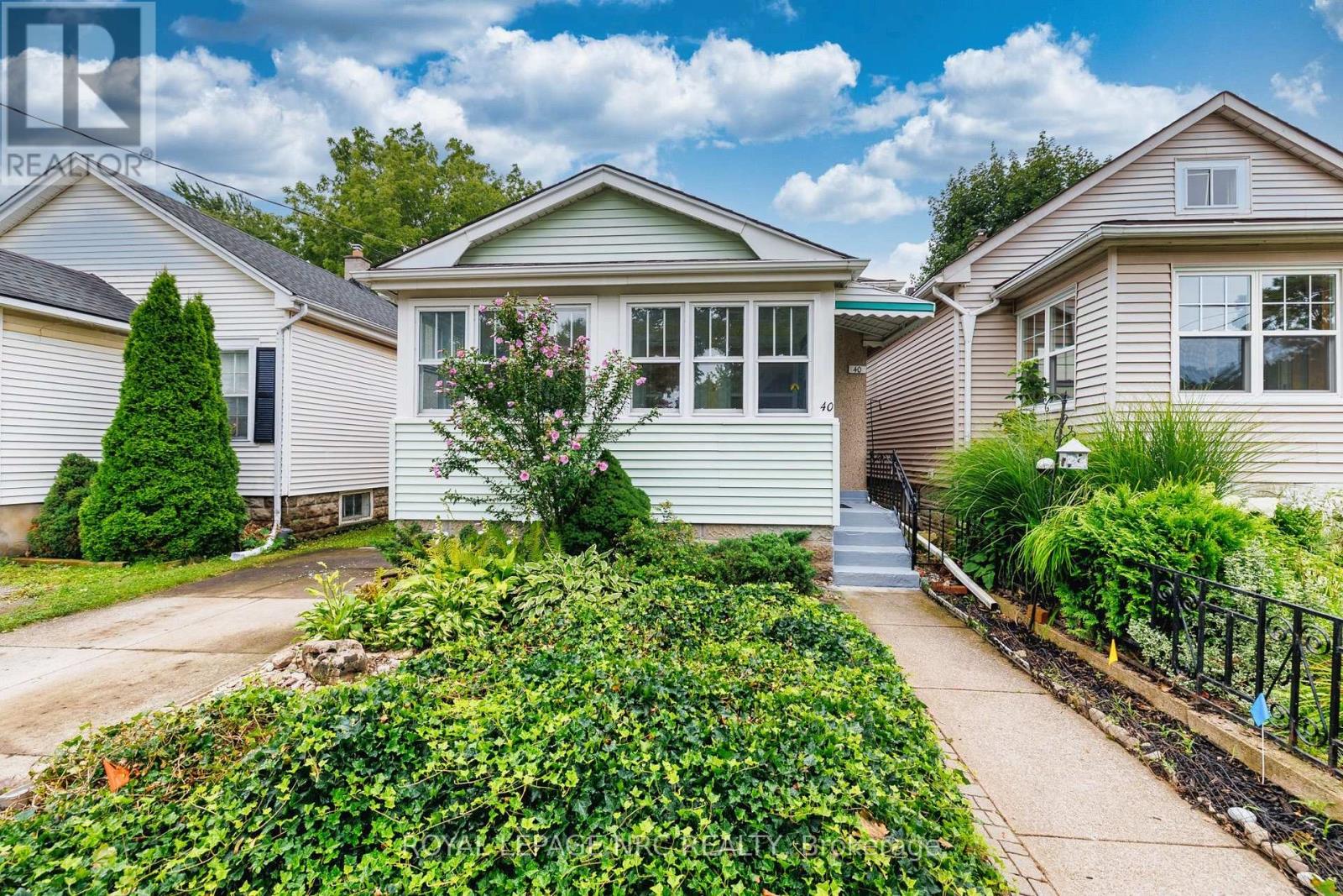 40 ST. PATRICK STREET Property Photo 1