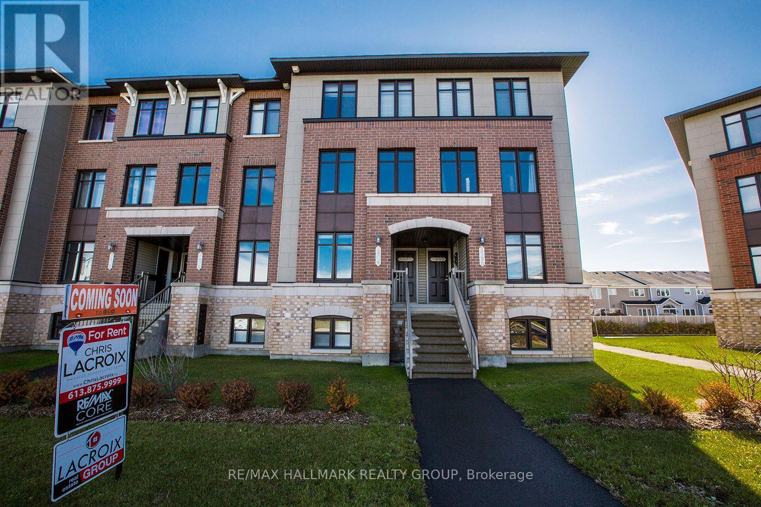 2404 ESPRIT DRIVE Property Photo 1