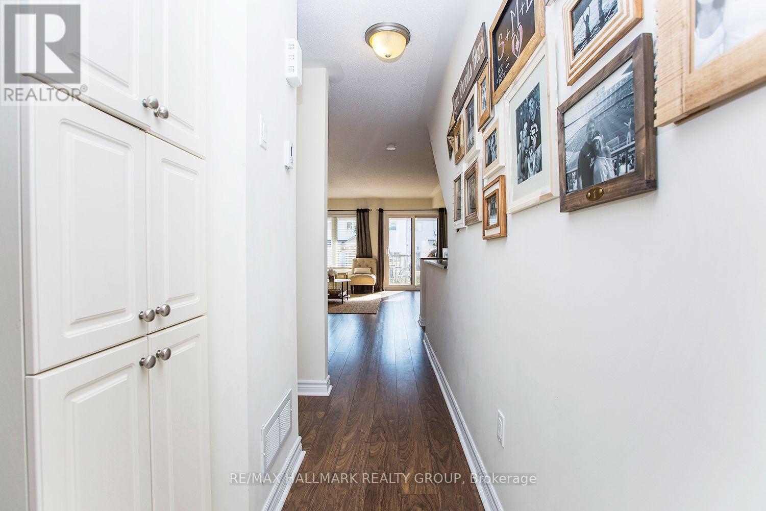 2404 Esprit Drive Property Photo 27
