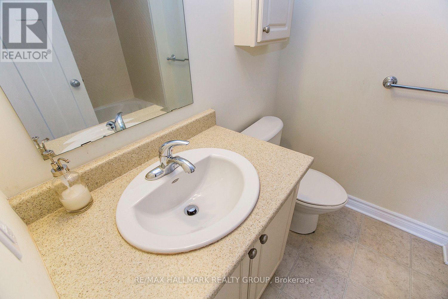 2404 Esprit Drive Property Photo 34