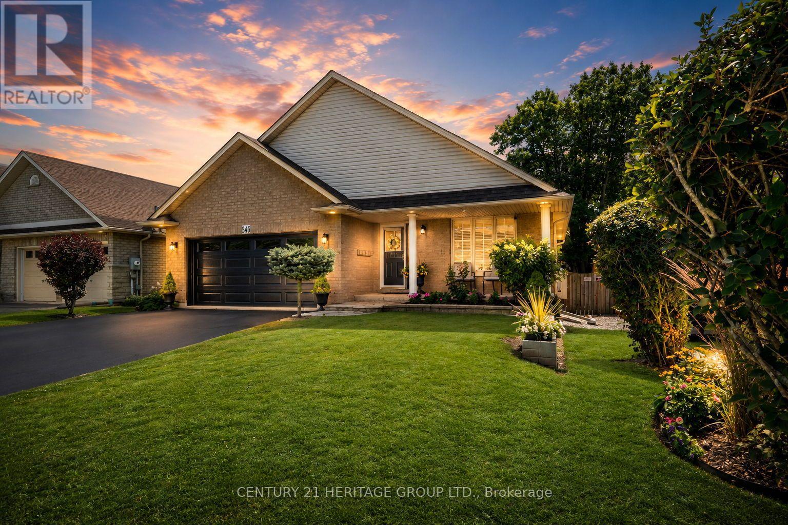 546 Jerseyville Road W Property Photo 1