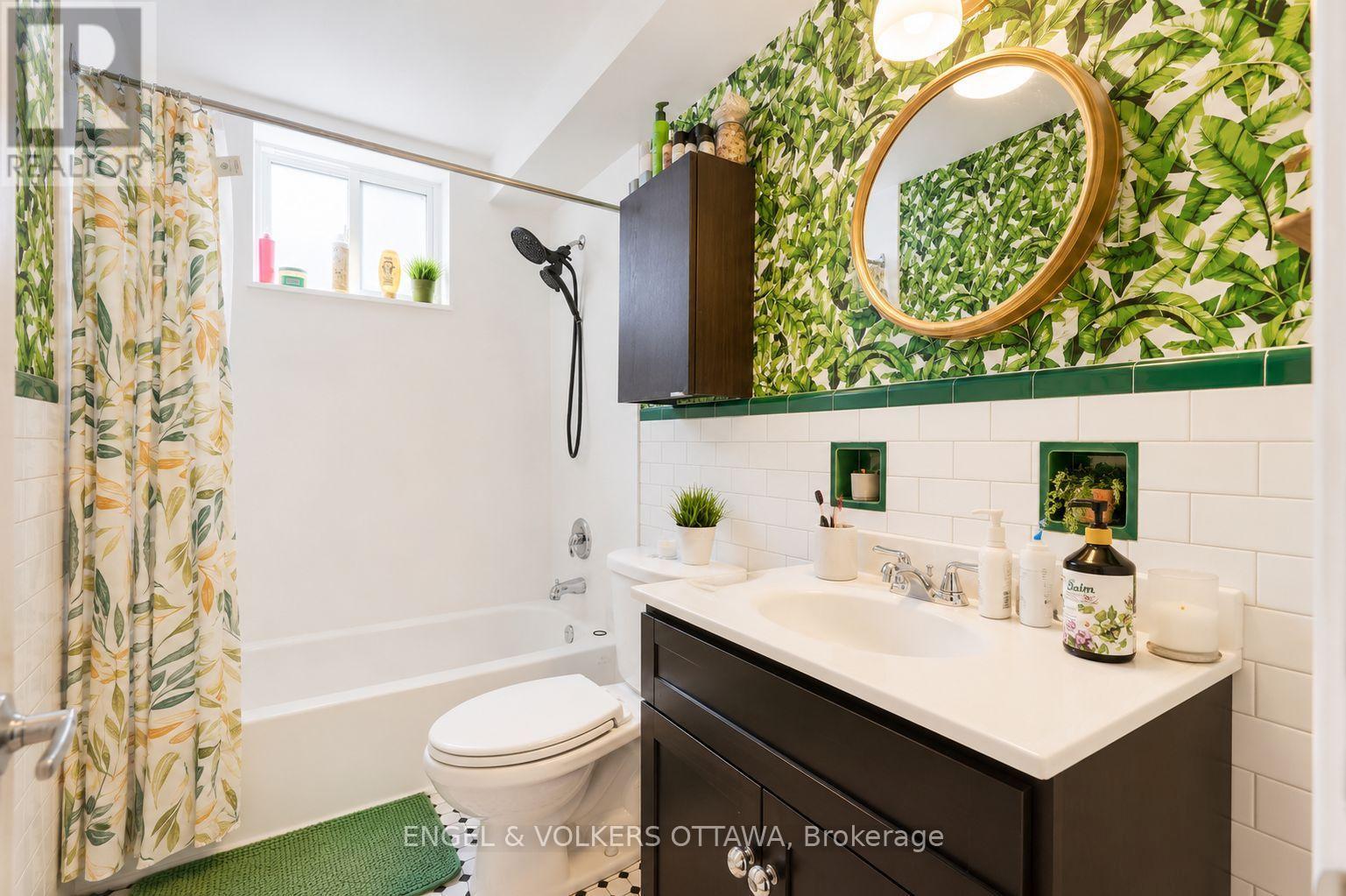 520 Hilson Avenue Property Photo 11
