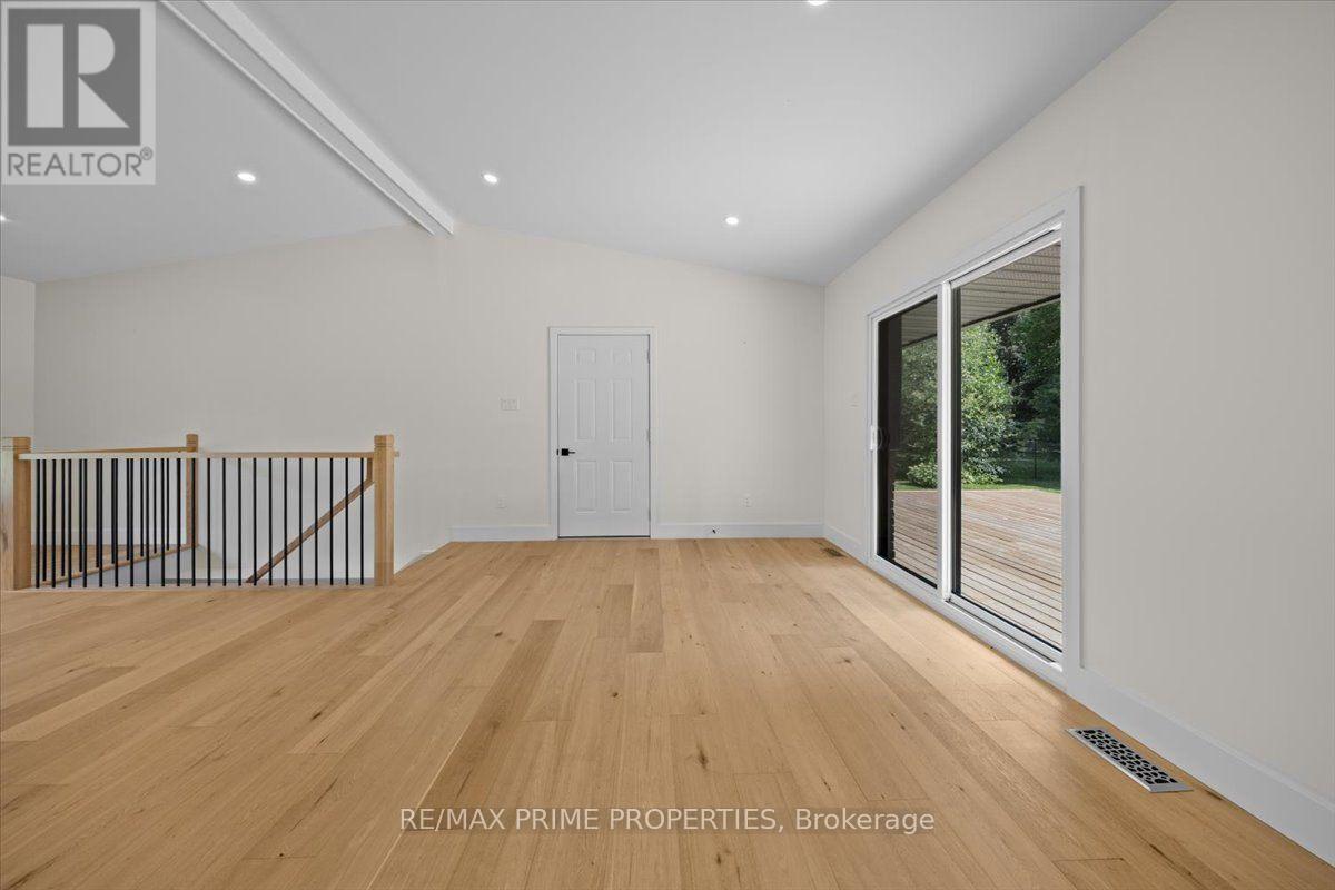 6499 Bunker Road Property Photo 12