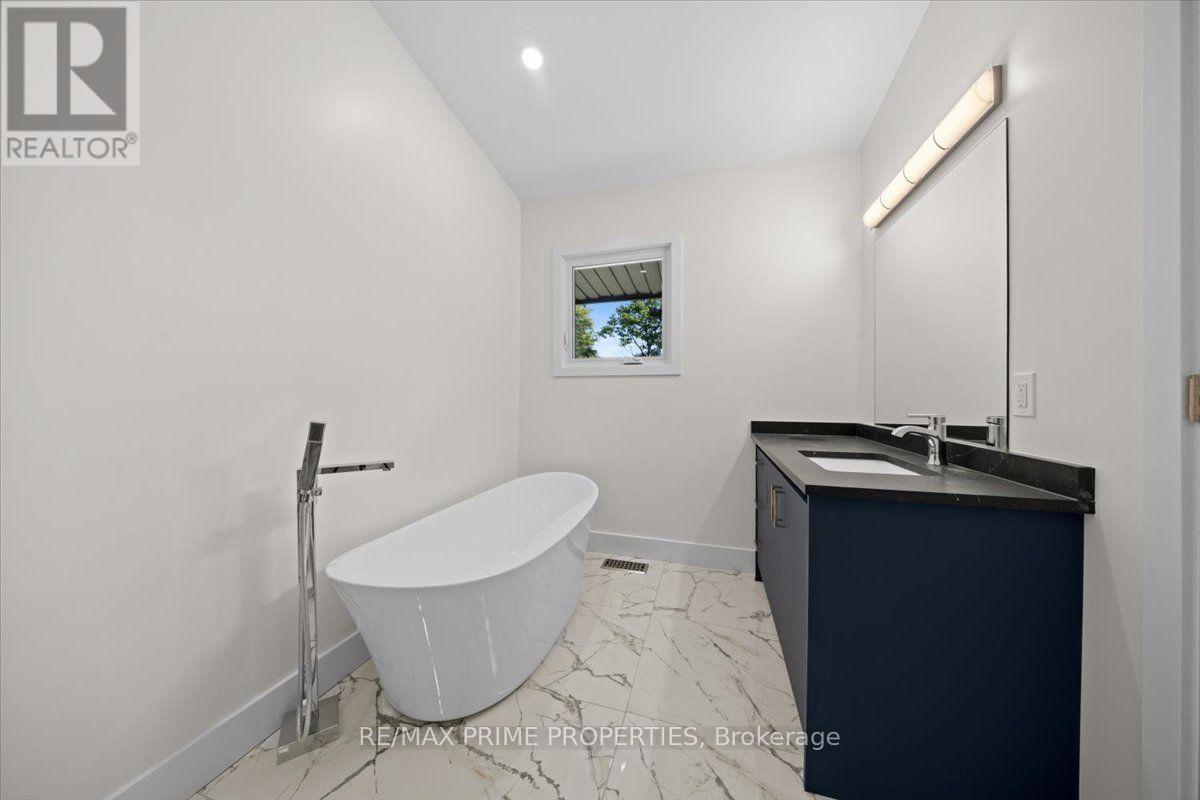6499 Bunker Road Property Photo 25