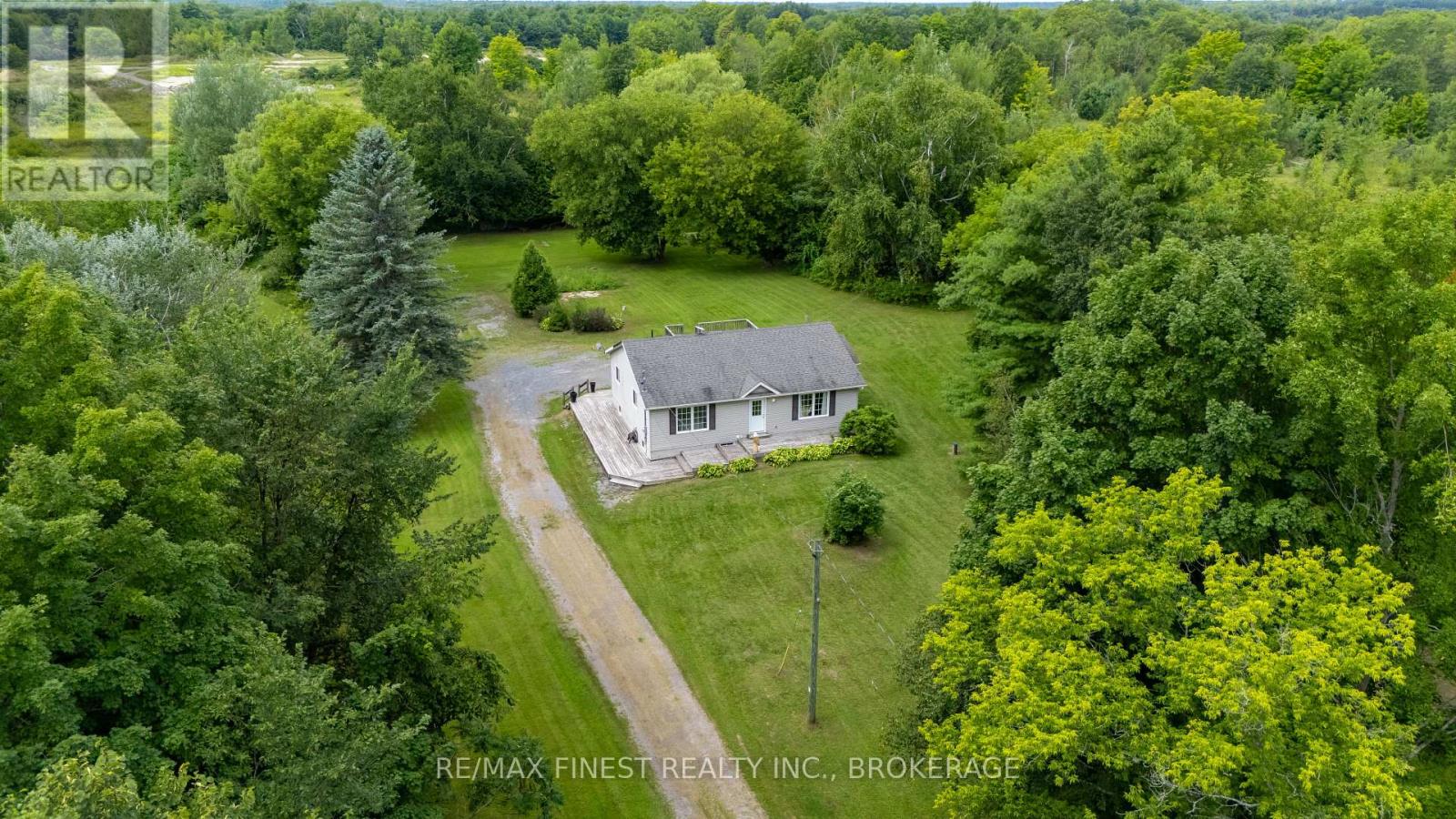 695 Westport Road Property Photo