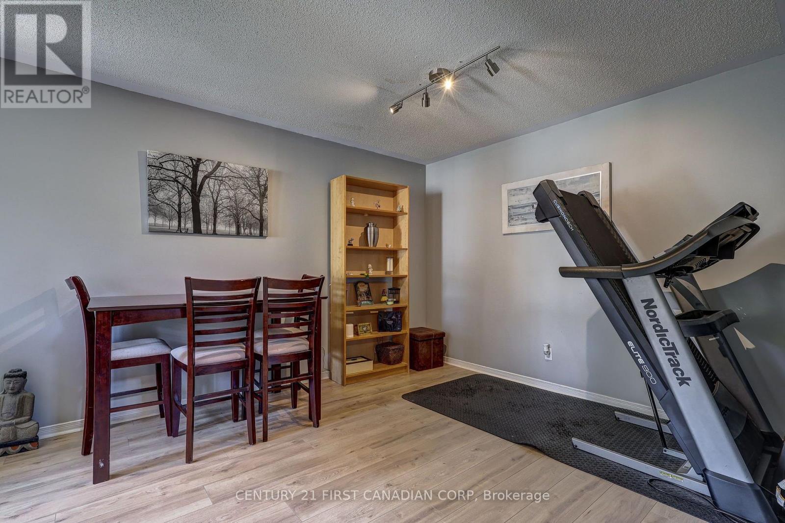 114 Meadowridge Road Property Photo 9