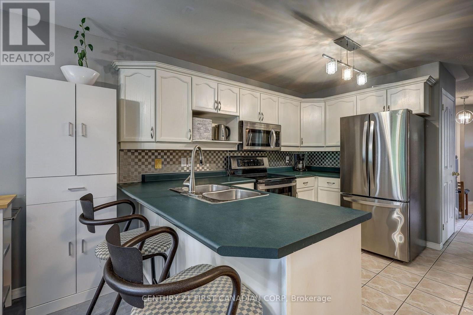 114 Meadowridge Road Property Photo 17