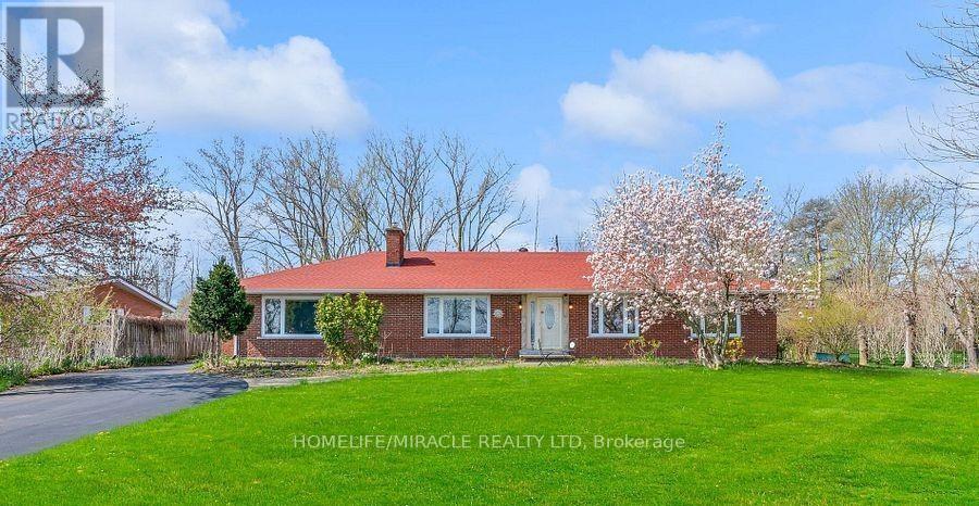 3035 Niagara Parkway Property Photo
