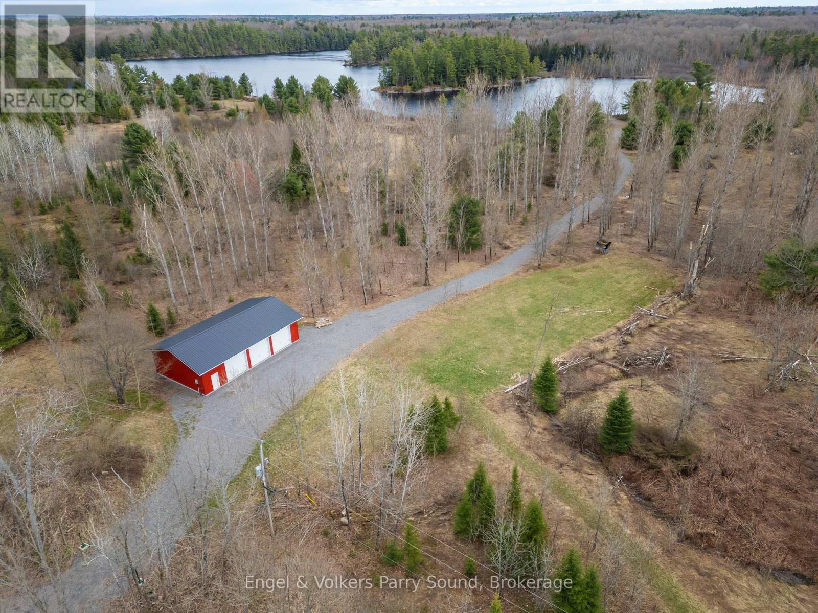 185 Loch Erne Road Property Photo 12