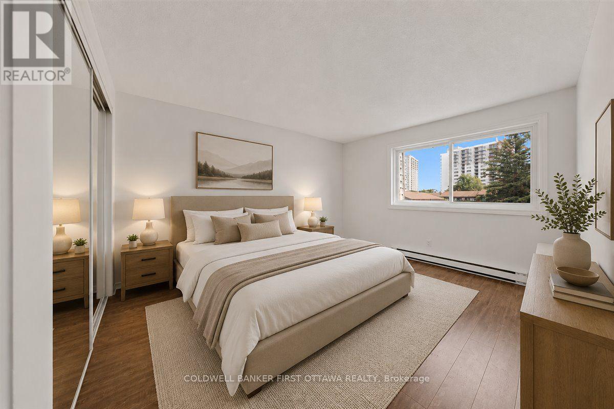 44 - 2640 Draper Avenue Property Photo 16