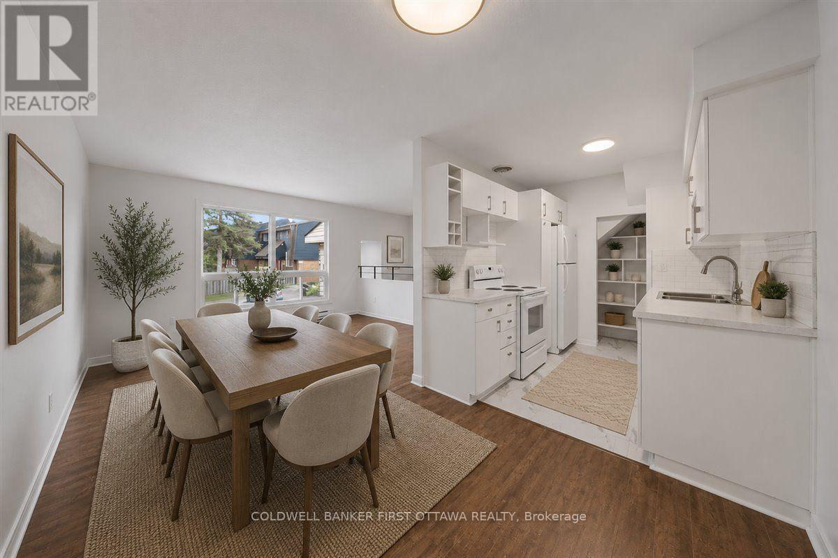 44 - 2640 Draper Avenue Property Photo 17