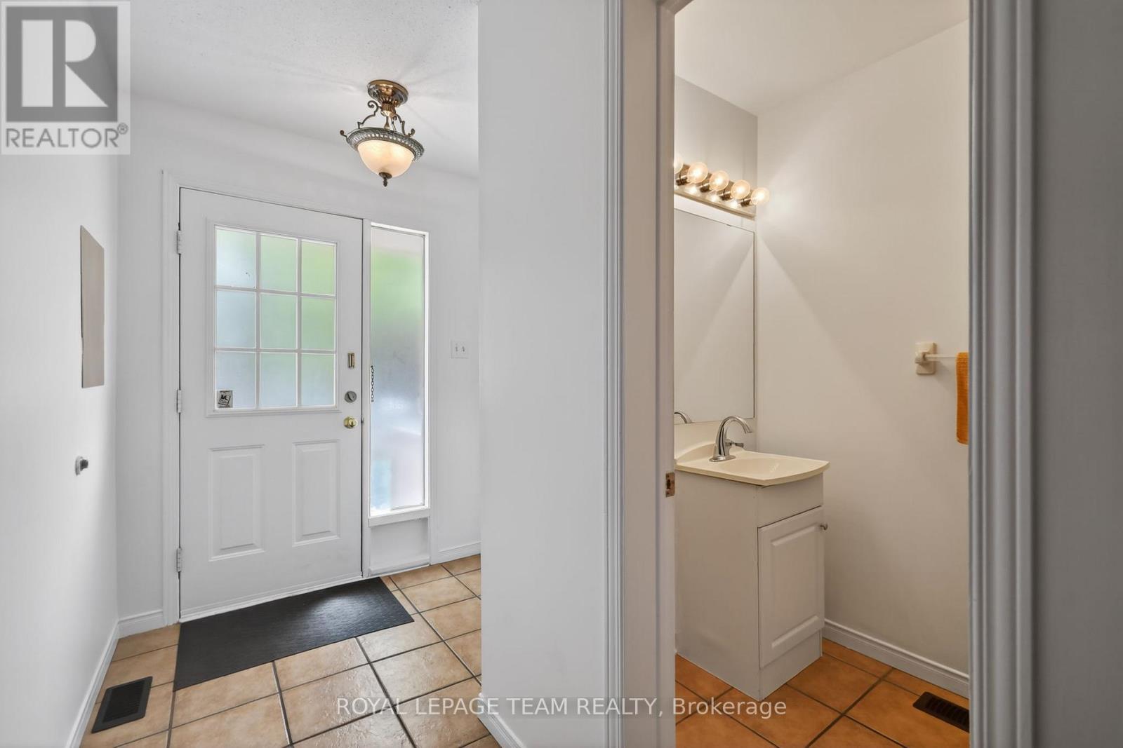 4 Mill Hill Road Property Photo 6
