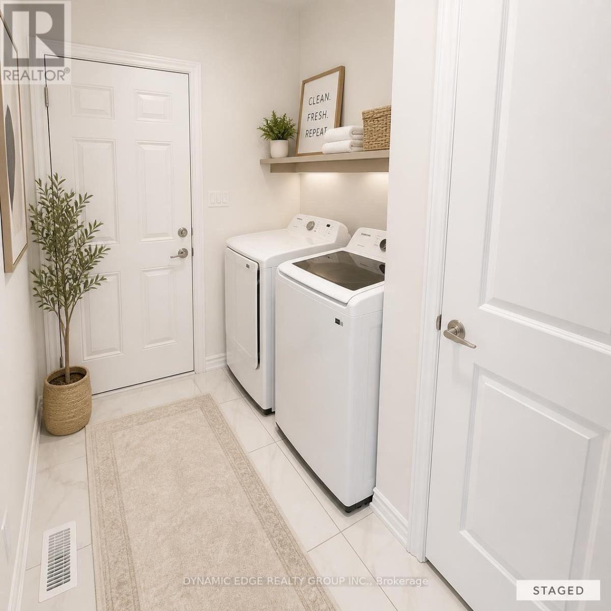 139 Henshaw Drive Property Photo 10
