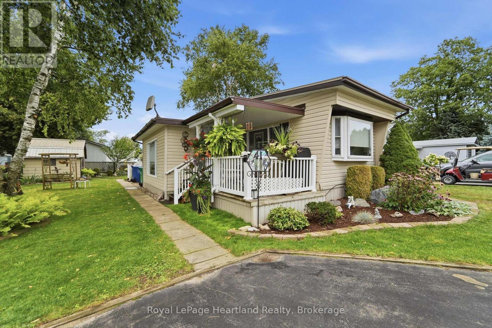 41 Cherokee Lane Property Photo 1
