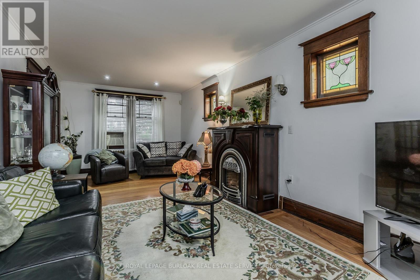 1088 King Street E Property Photo 24