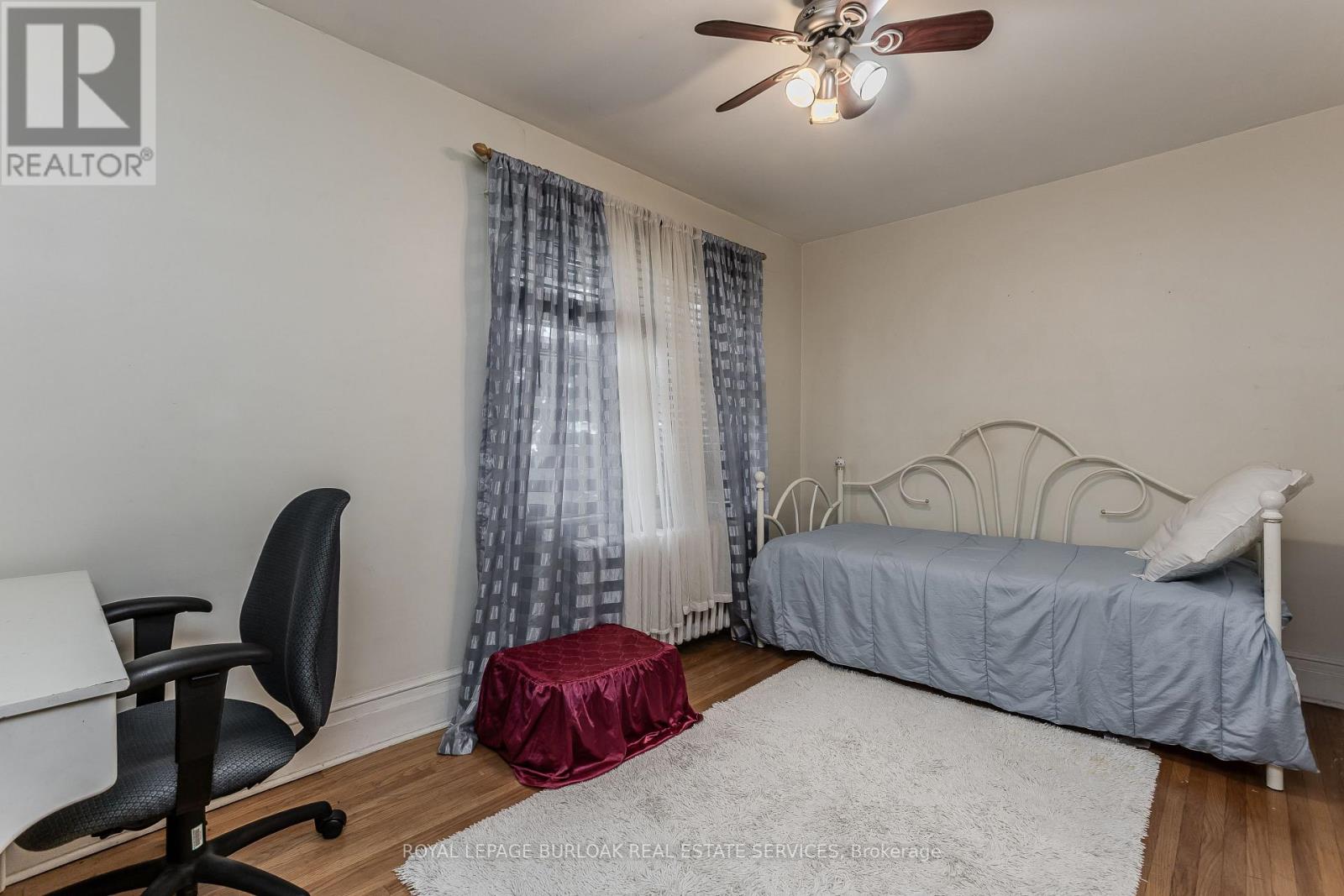 1088 King Street E Property Photo 29