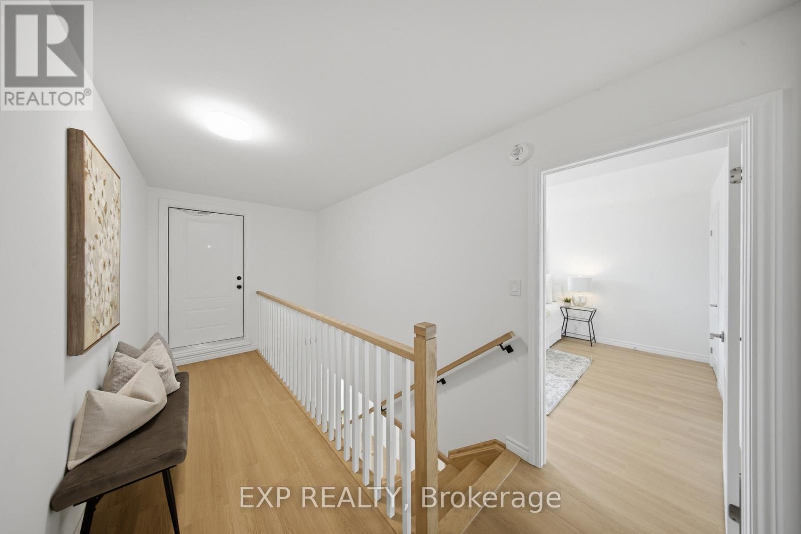10 - 2 Slessor Boulevard Property Photo 31