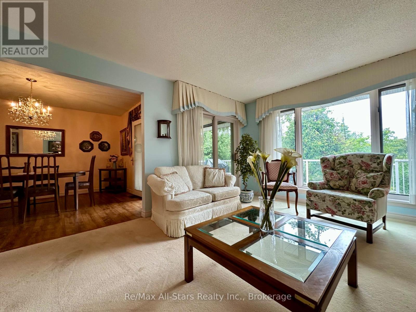 3 Governors Drive Property Photo 11