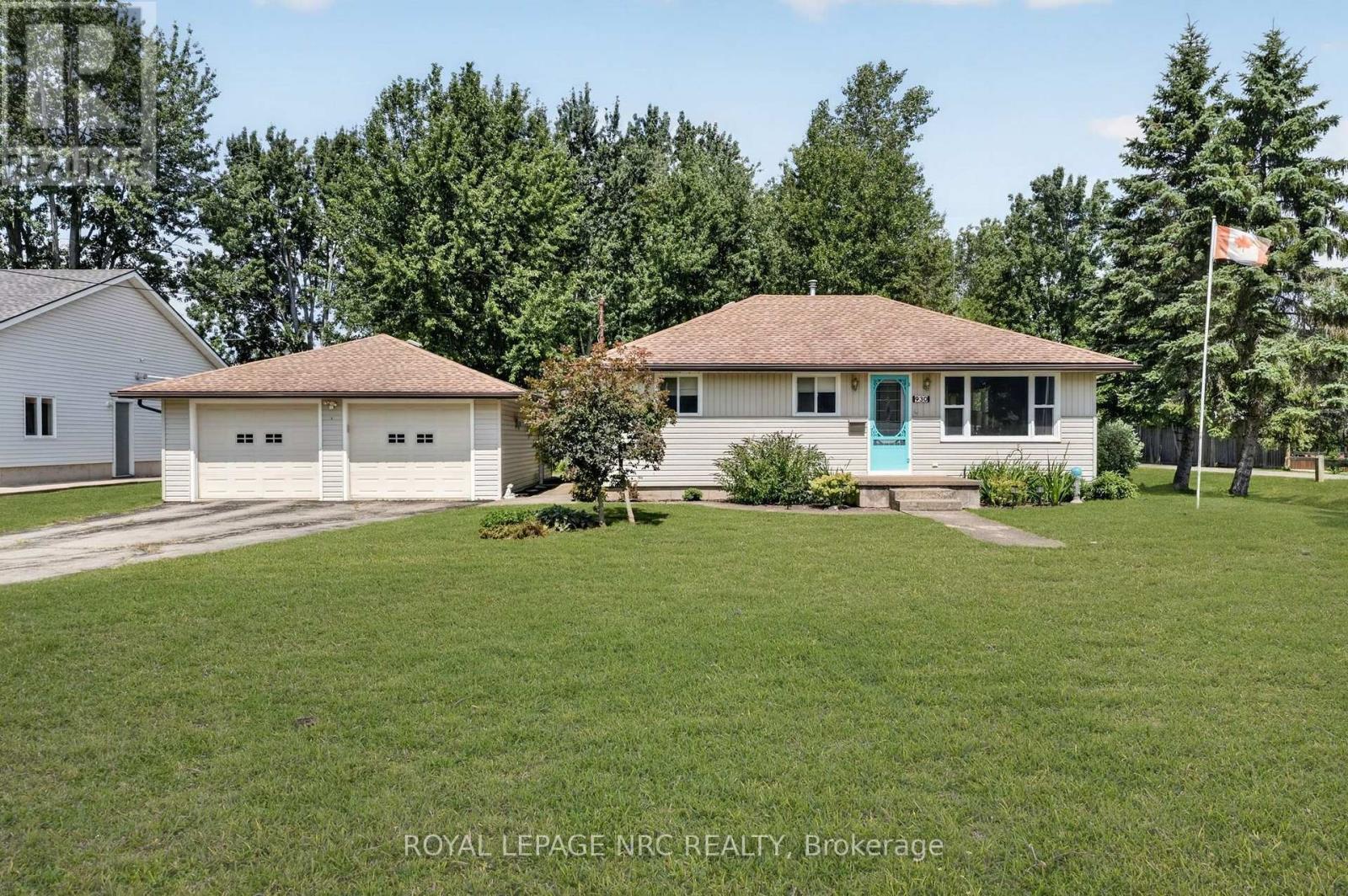 930 Edgemere Road Property Photo 1