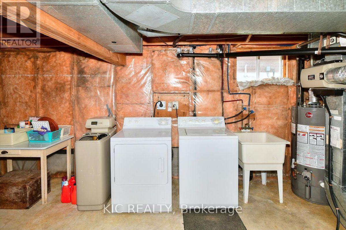 30 Kawartha Heights Boulevard Property Photo 24
