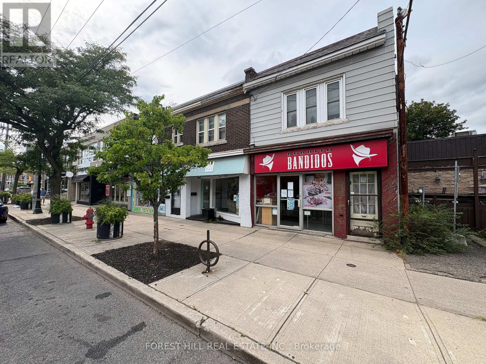 1028 King Street W Property Photo 1