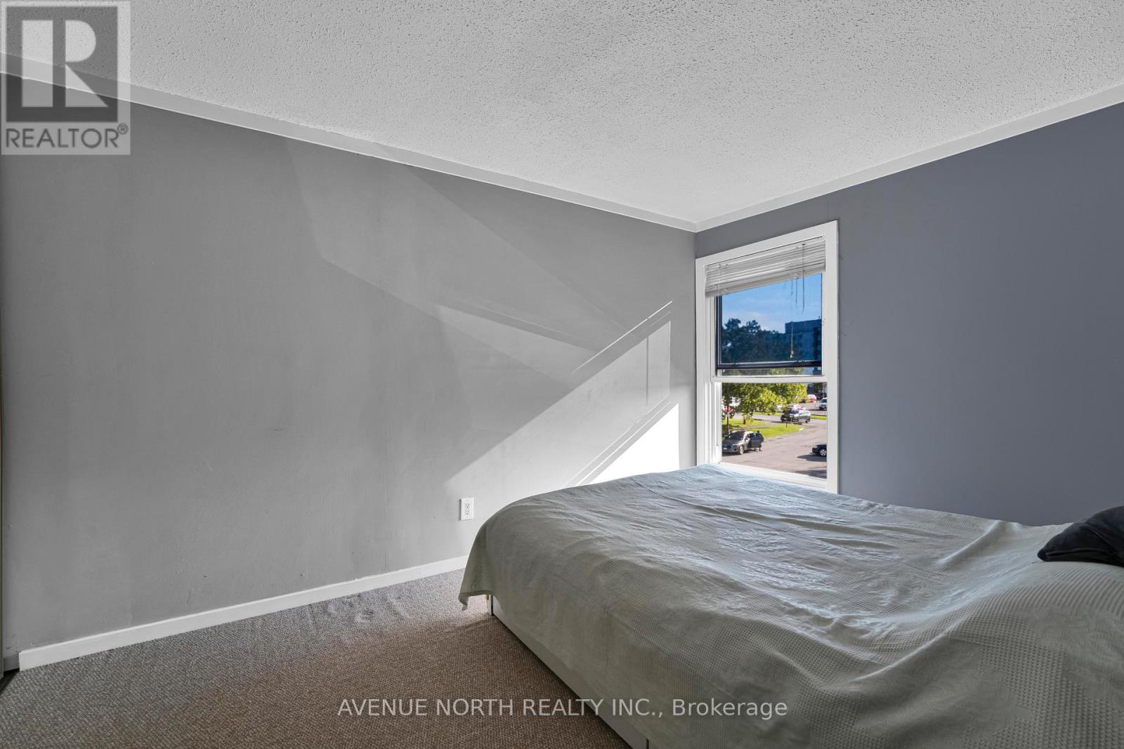 41 - 3520 Downpatrick Road Property Photo 17