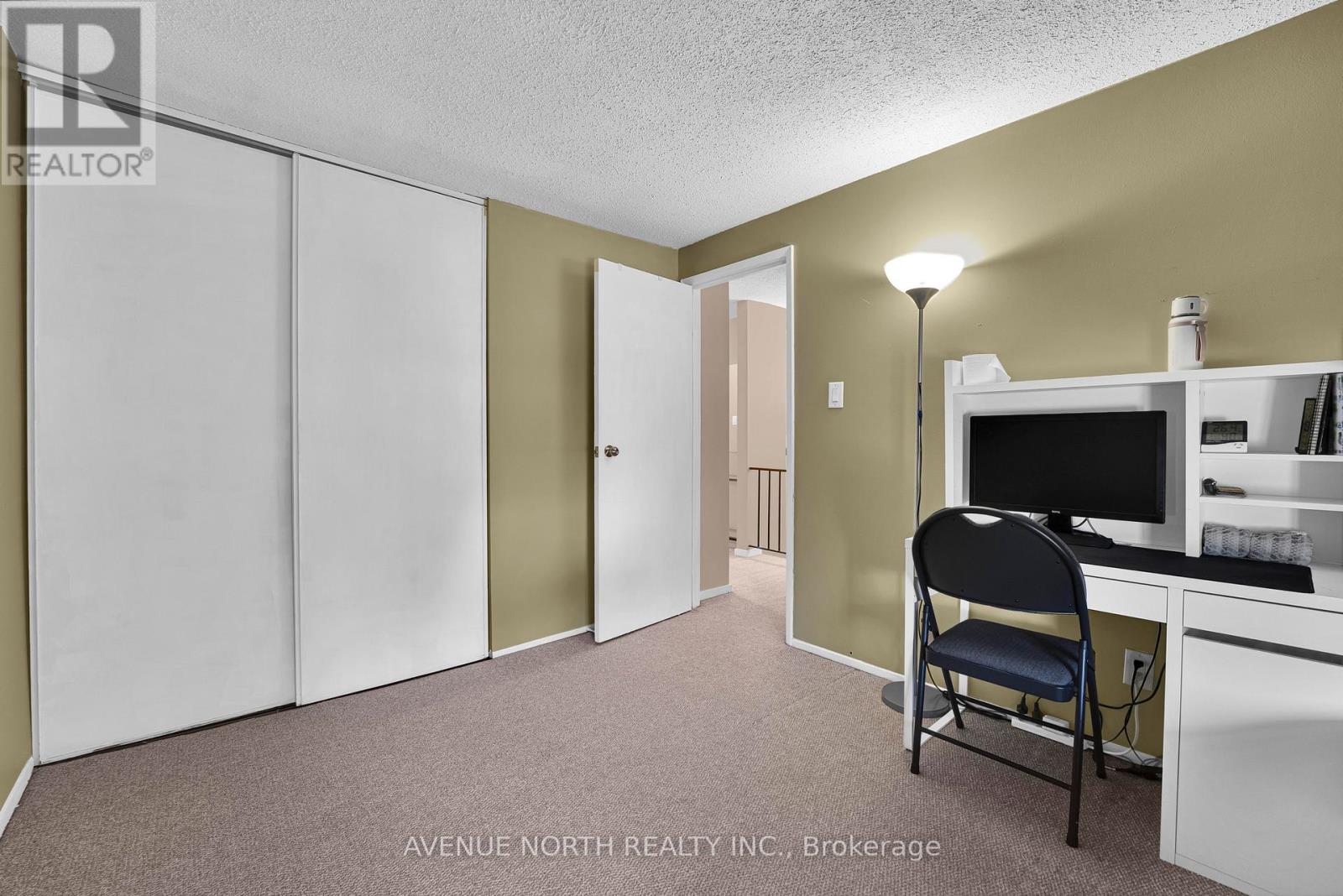 41 - 3520 Downpatrick Road Property Photo 22