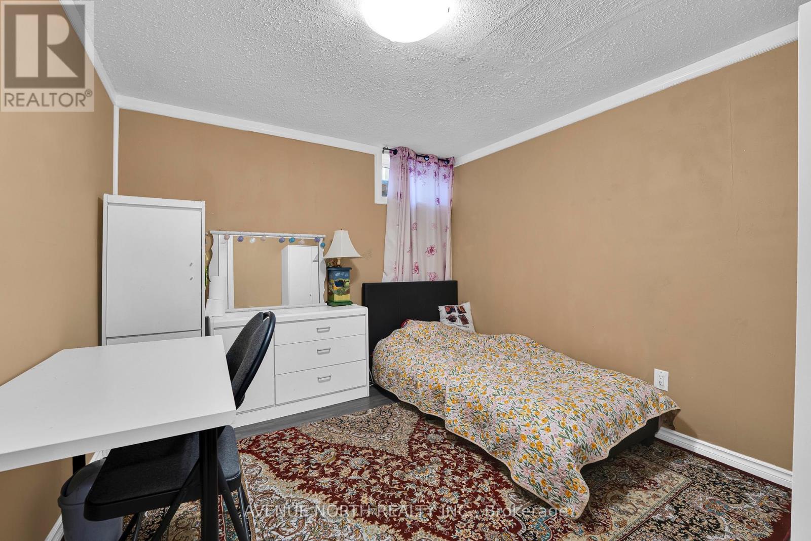 41 - 3520 Downpatrick Road Property Photo 24