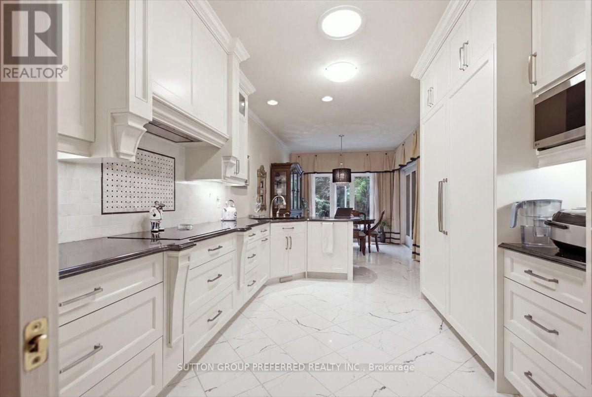 63 - 725 Eagletrace Drive Property Photo 14