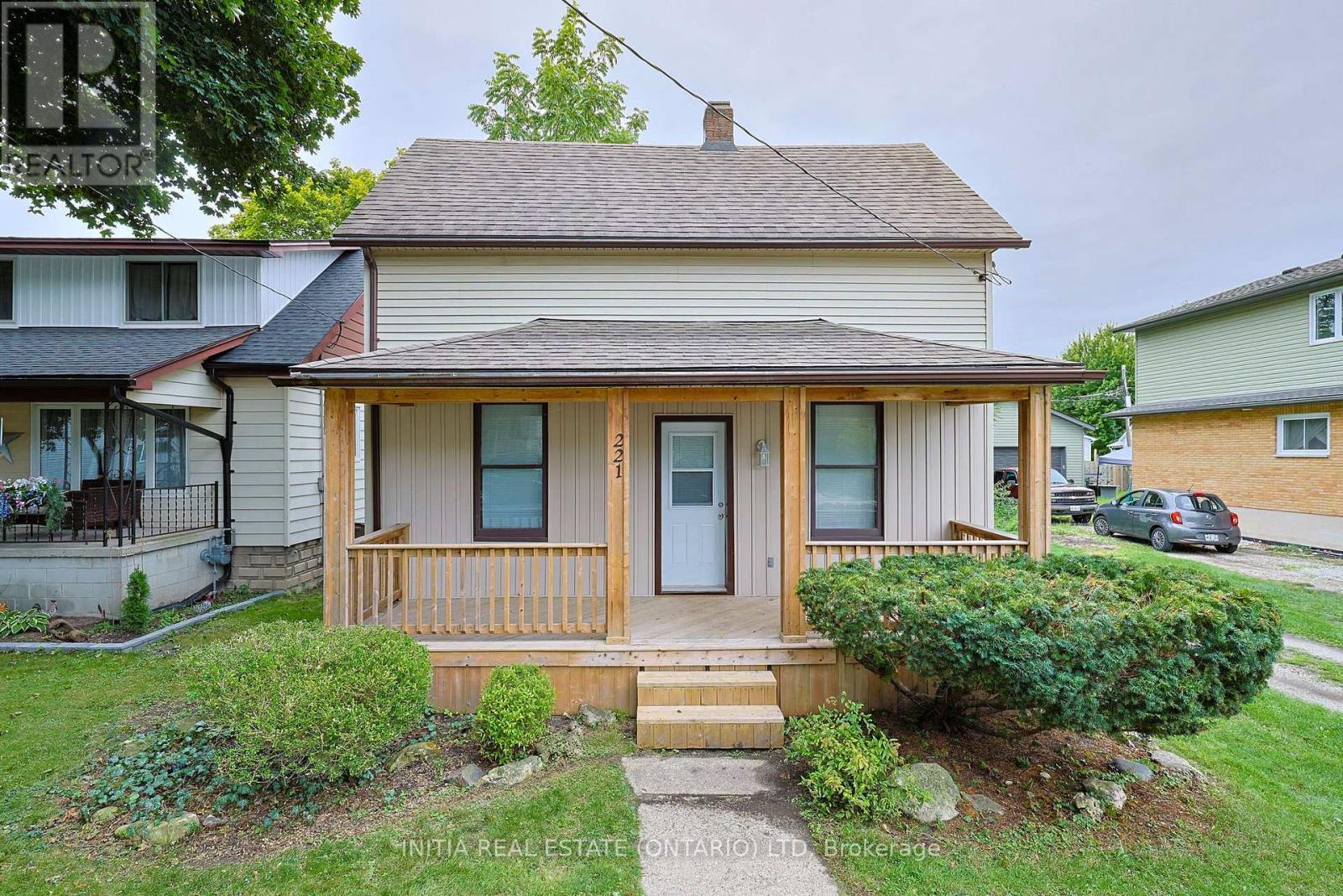 221 Bright Street Property Photo 1
