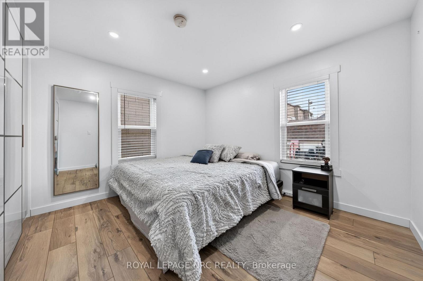56 Decew Street Property Photo 18