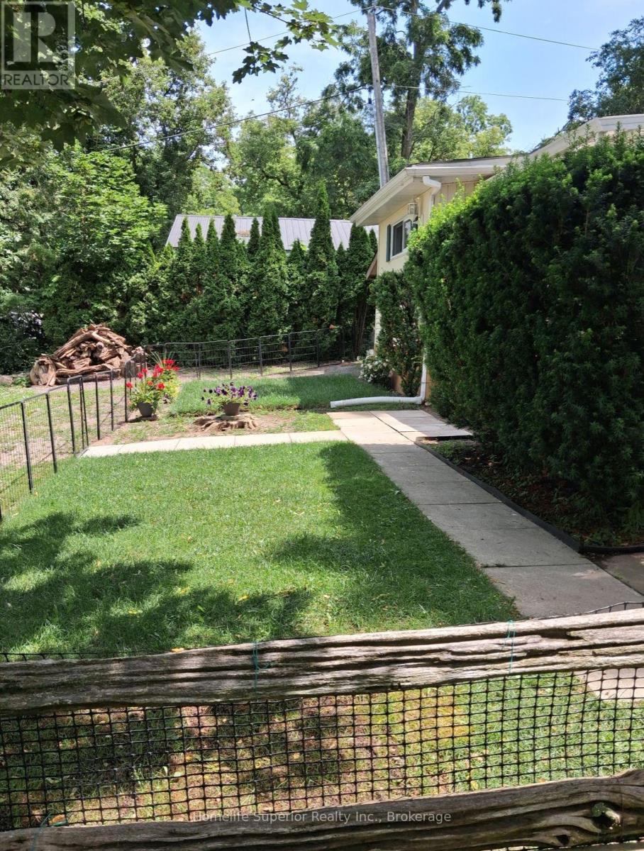 5 - 485-5139 Halstead Beach Road Property Photo 3