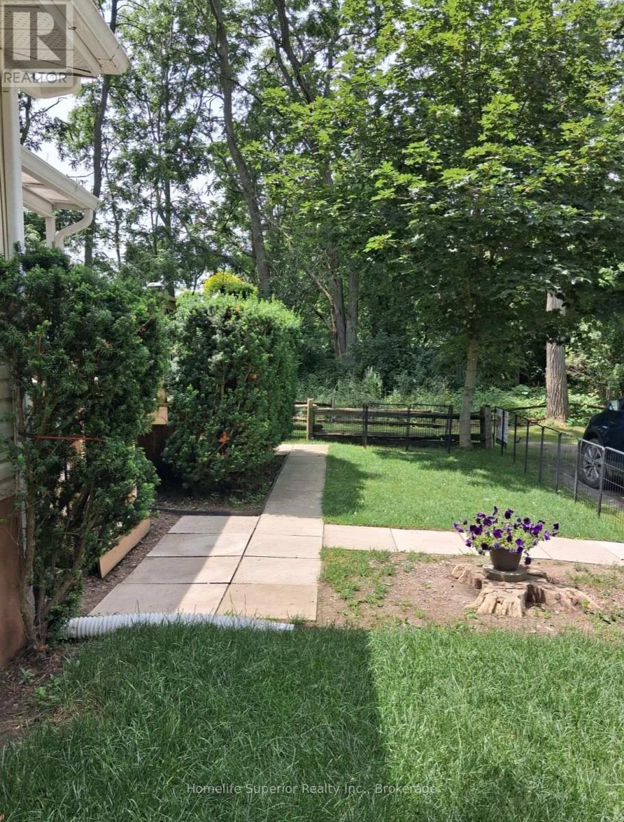 5 - 485-5139 Halstead Beach Road Property Photo 4