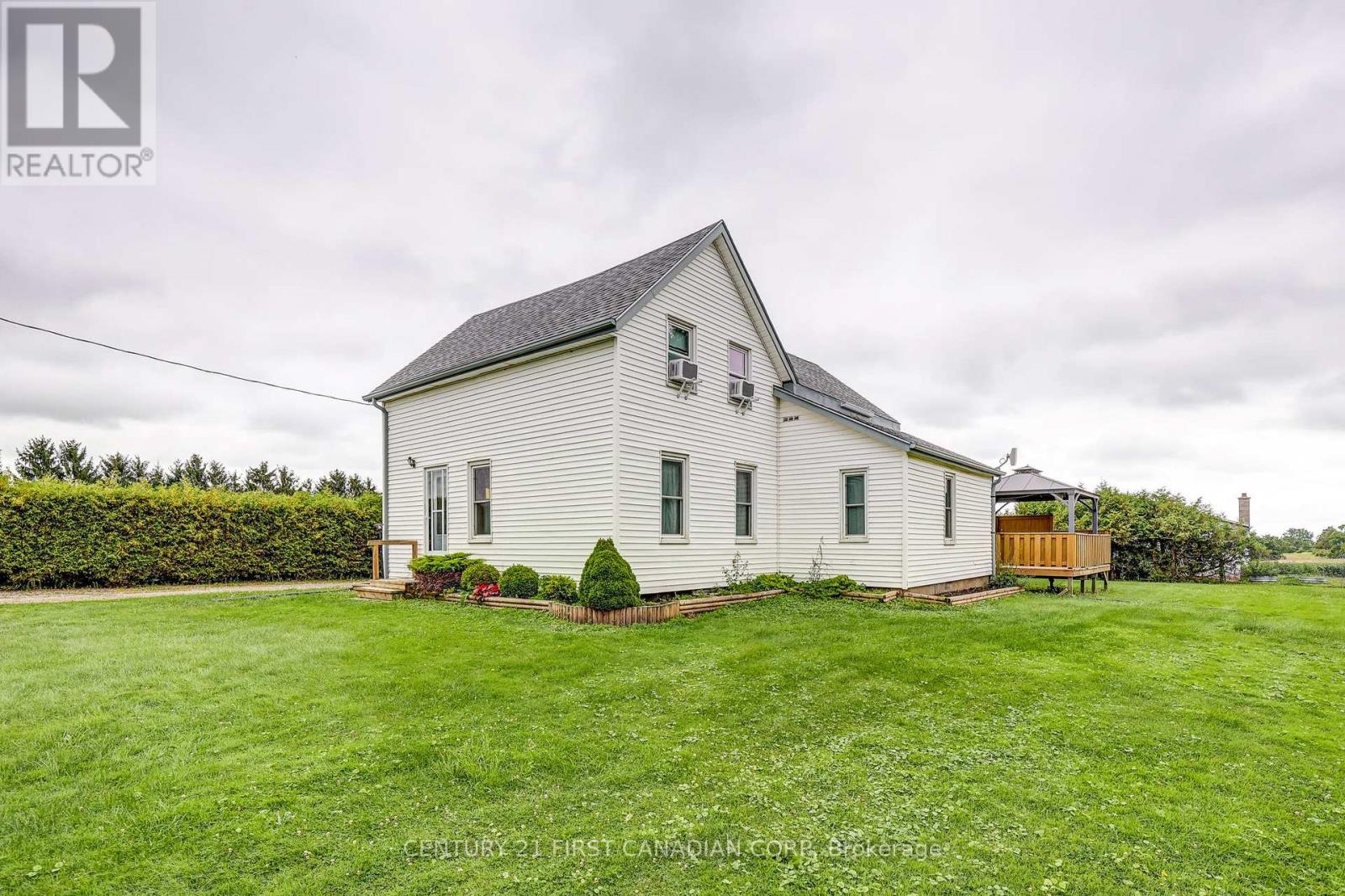 45687 Fruit Ridge Line Property Photo 1