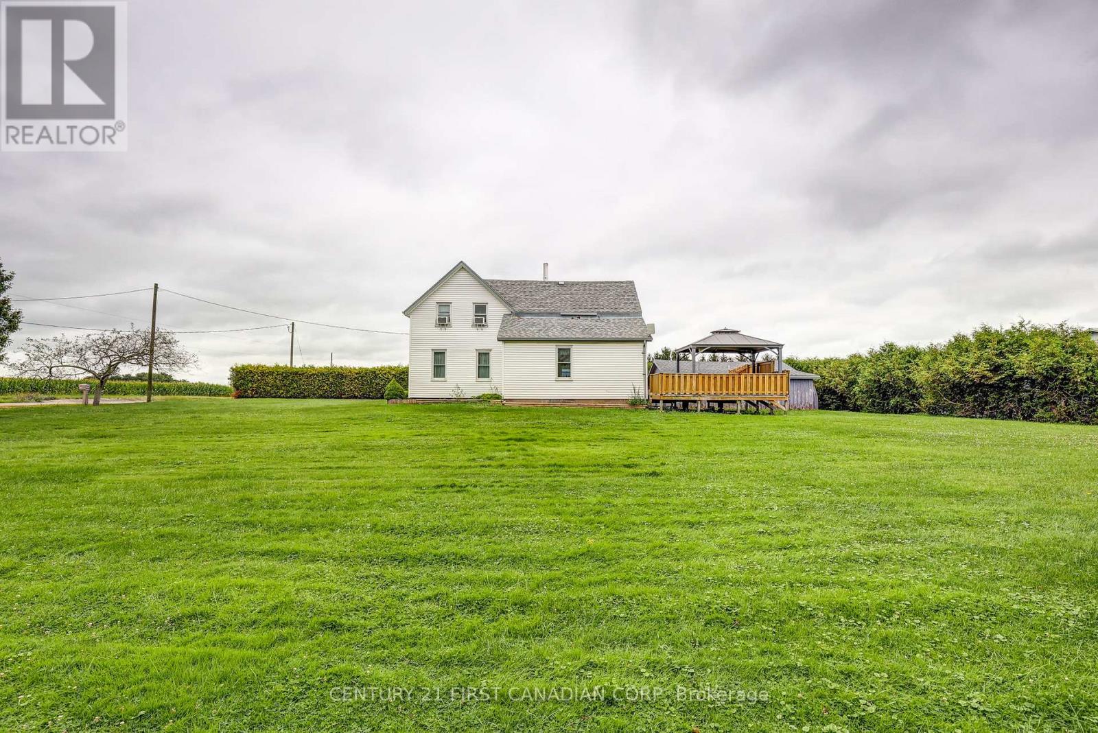 45687 Fruit Ridge Line Property Photo 4