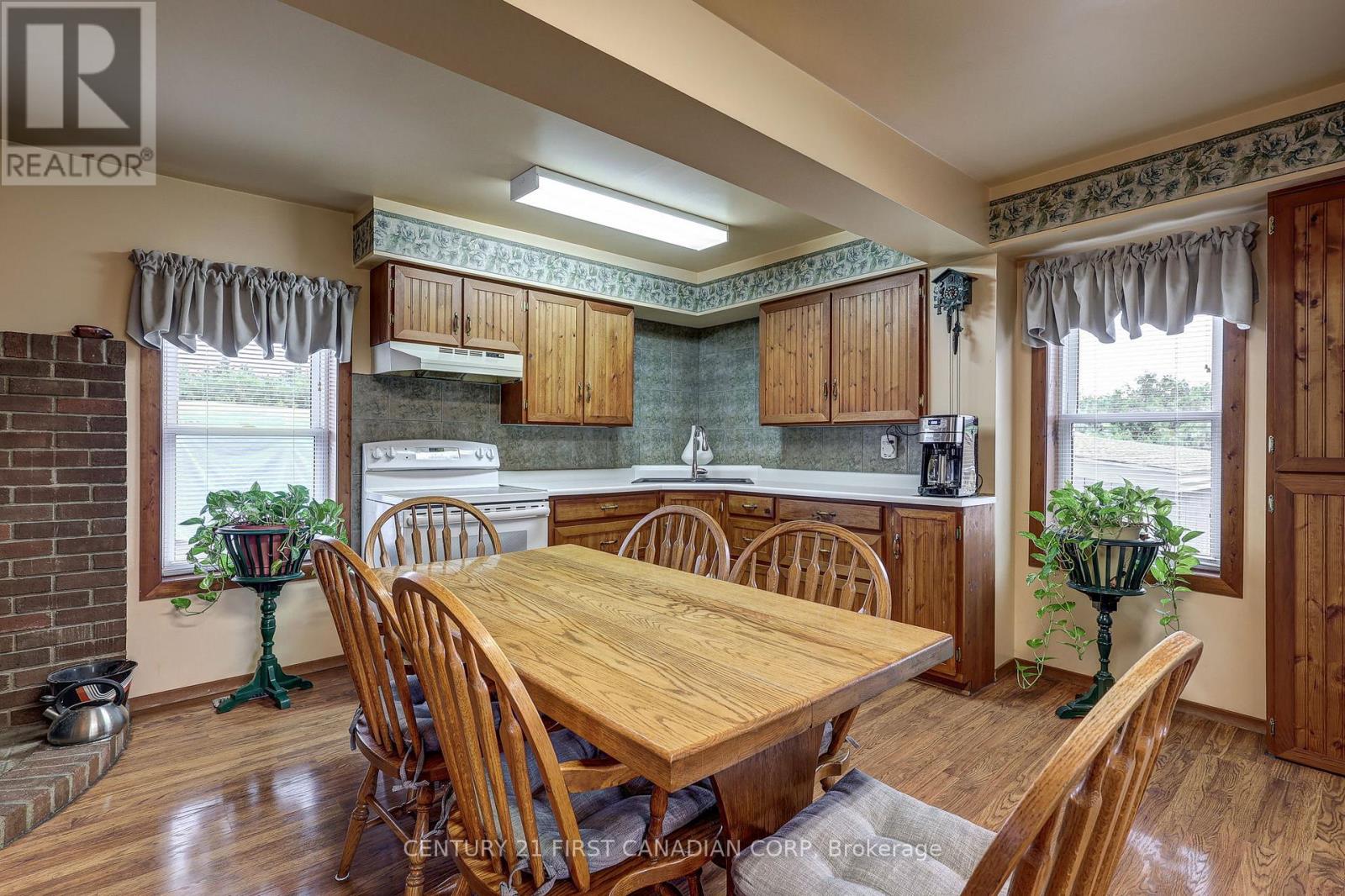45687 Fruit Ridge Line Property Photo 18