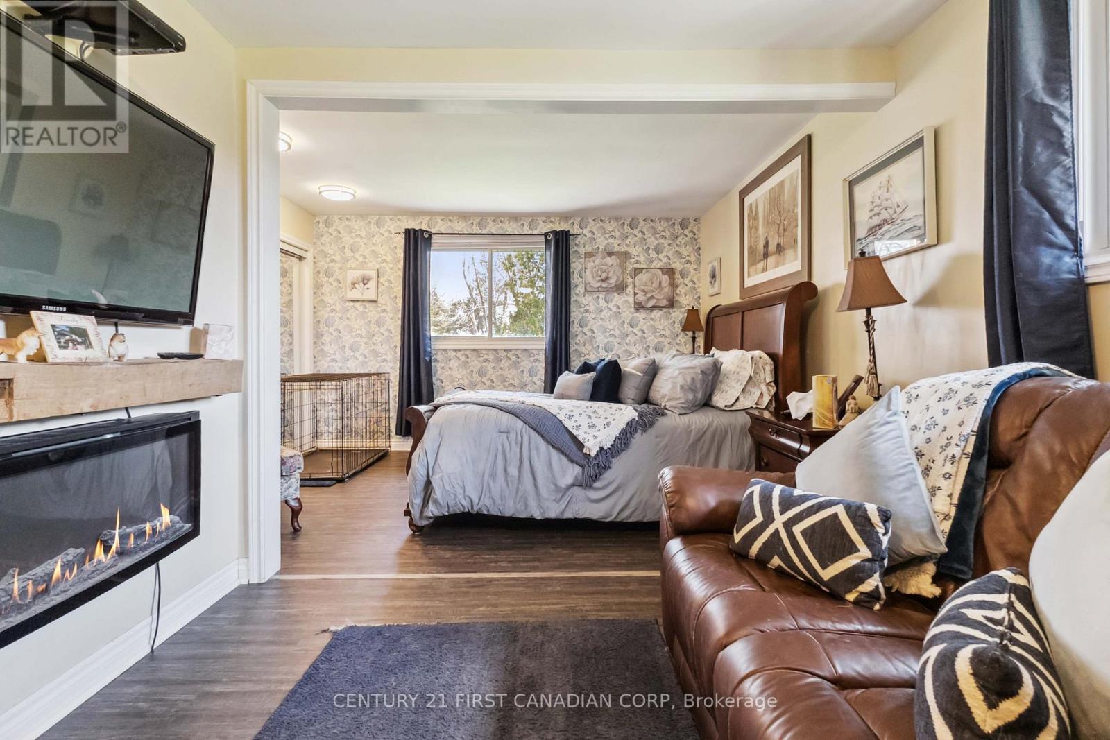 20883 Rebecca Road Property Photo 17