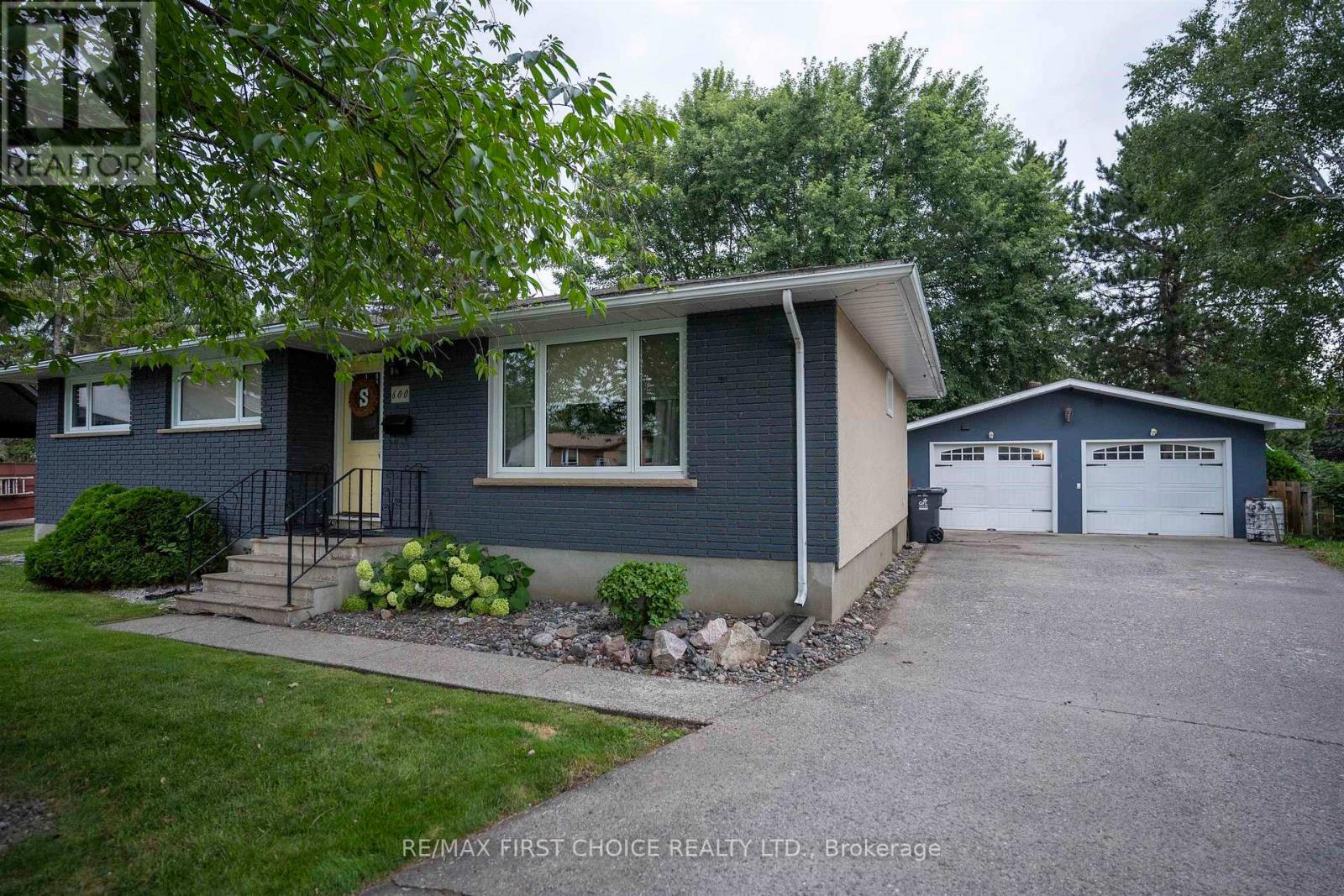 600 Ashdale Place Property Photo 1