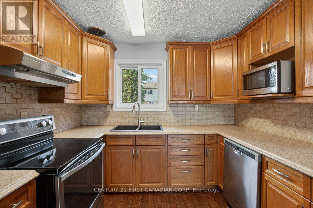 114 - 1775 Culver Drive Property Photo 9