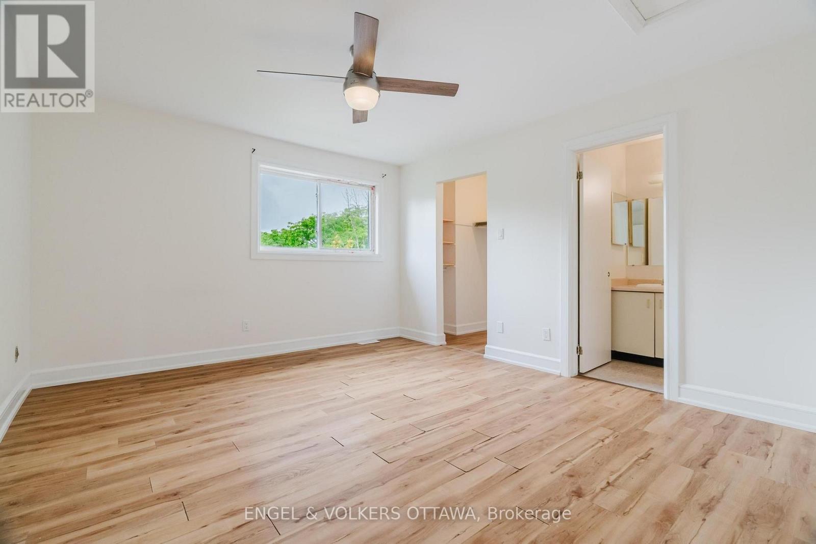 8 Almond Lane Property Photo 15
