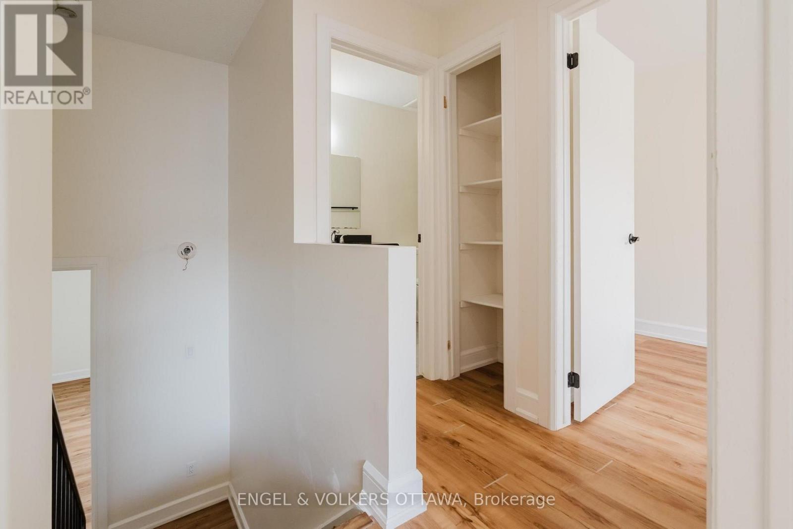 8 Almond Lane Property Photo 19