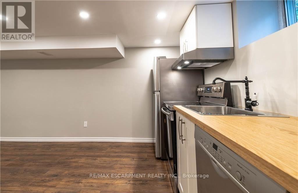 B - 50 Burris Street Property Photo 3